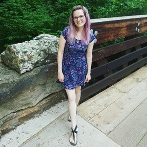 Meet your Posher, Amanda